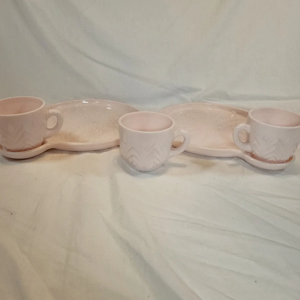 Jeanette Glass Snack Set Pink Petal Milk Glass Wheat Tea Cup Plate 5pc